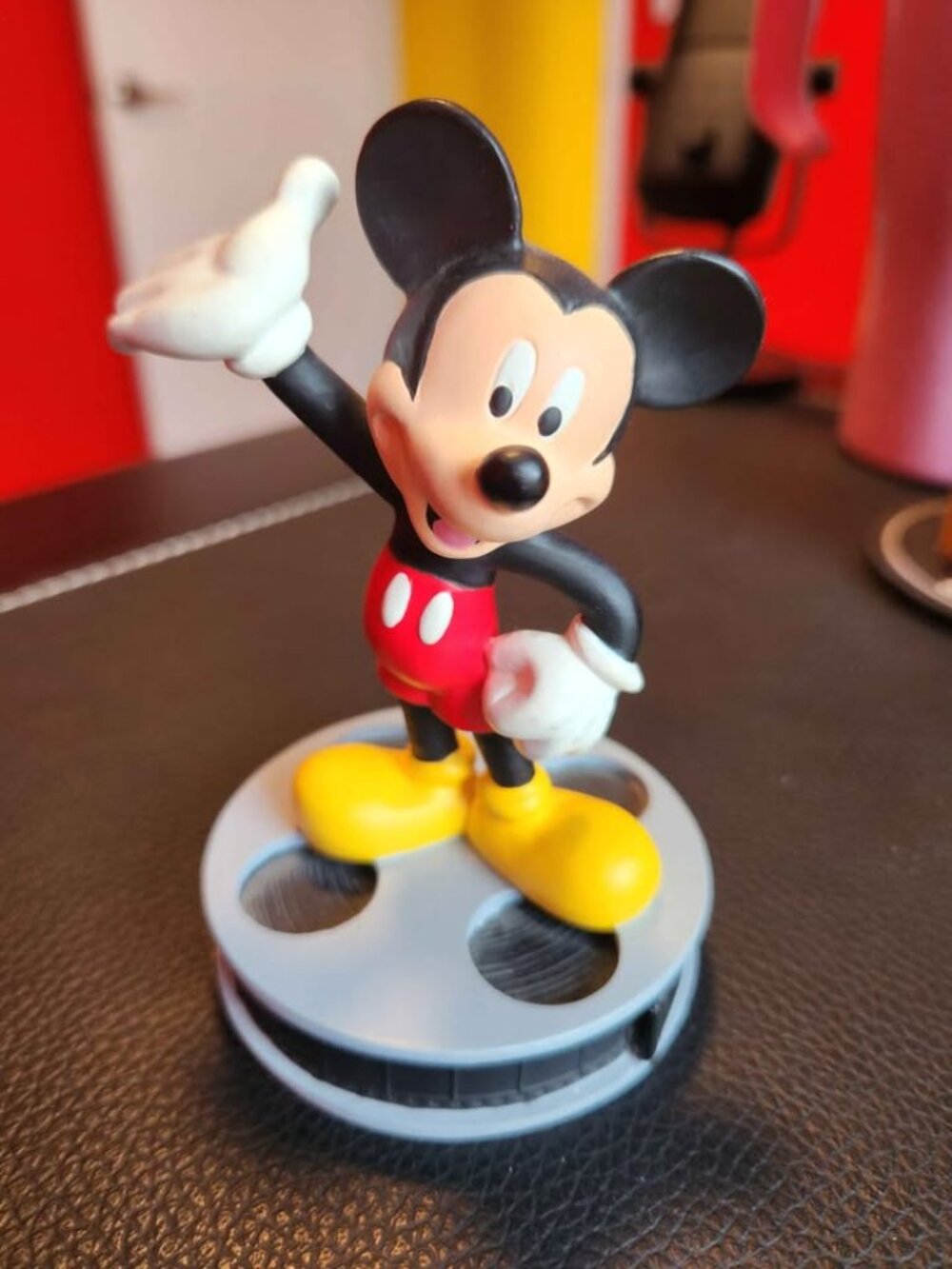 Mickey Mouse Film Reel Hand-Painted Resin Figurine "Disney Applause" for Lorus